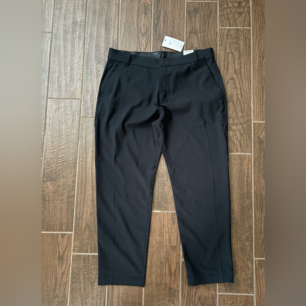 Nike Men's Classic Black Dress Pants size 40x32
